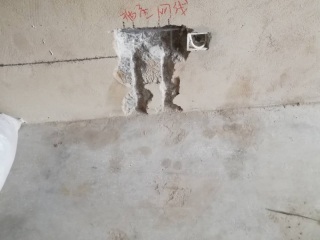 水、电管开槽施作
