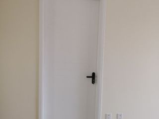 成品门及墙纸铺贴