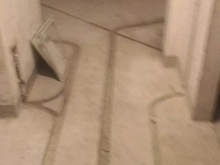 水、电管开槽施作