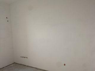 墙、顶面腻子批嵌