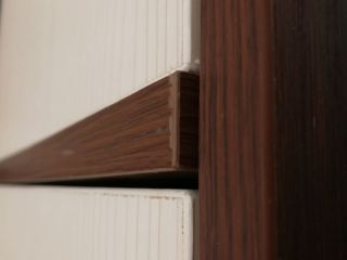 套装门、踢脚线安装