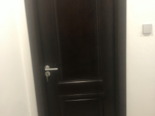 成品门及墙纸铺贴