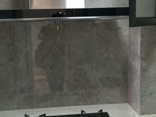 厨房、卫生间墙砖施作