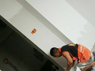 墙、顶面腻子批嵌