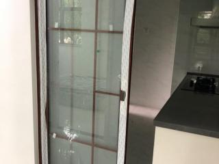 成品套装门、窗套等安装