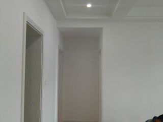 成品门及墙纸铺贴