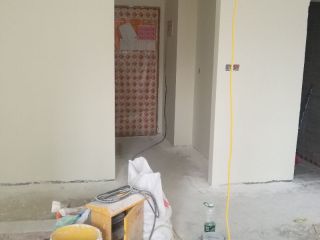 墙、顶面腻子批嵌