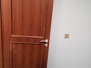 成品门及墙纸铺贴