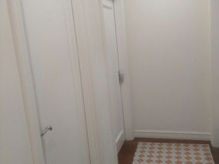 套装门、踢脚线安装