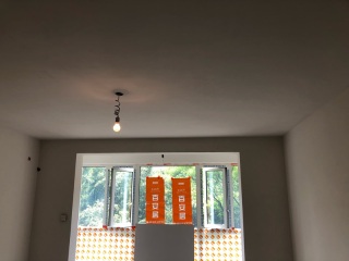 墙、顶面乳胶漆及墙纸铺贴