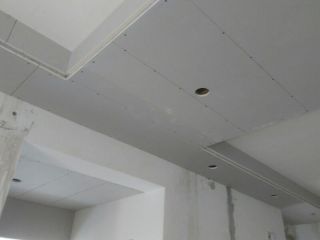 石膏板吊顶施作