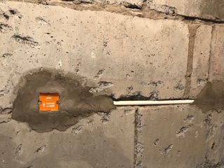 水、电管开槽施作