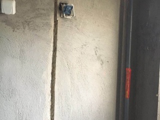 水、电管开槽施工