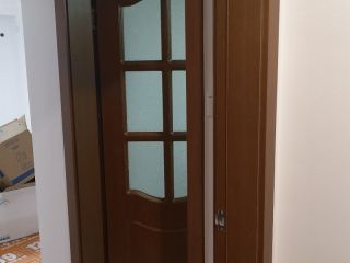 成品门及墙纸铺贴