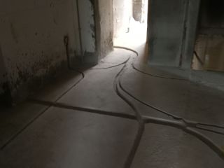 水、电管开槽施作