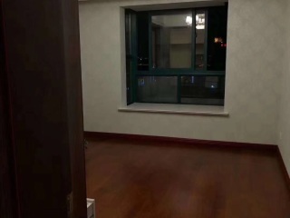 实木复合地板铺设