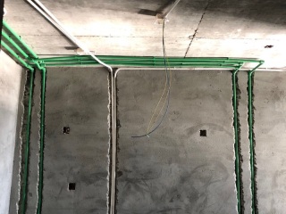 强、弱电路穿线施作