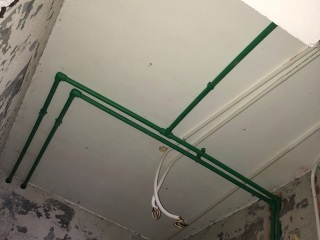 强、弱电路穿线施作