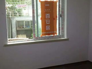 实木复合地板铺设