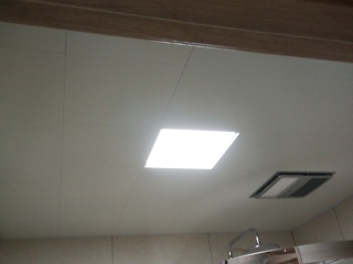 集成吊顶及橱柜柜体安装