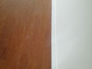 套装门、踢脚线安装