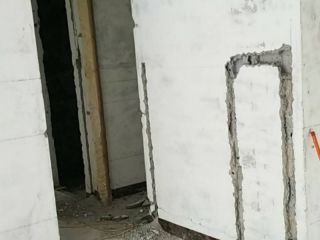 水、电管开槽施作