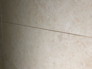 厨房、卫生间墙砖施作