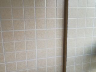 厨房、卫生间墙砖施作