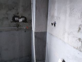 水、电管开槽施作