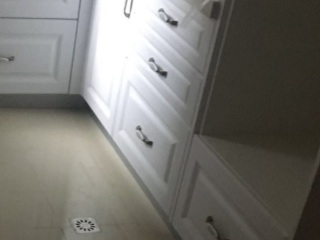 橱柜及台盆柜安装