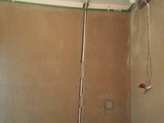 强、弱电路穿线施作