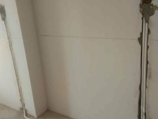 水、电管开槽施作