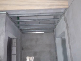 石膏板吊顶施作