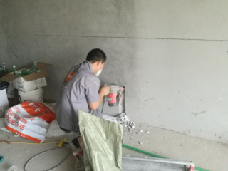 水电线管开槽施工