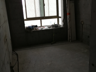 水、电管开槽施工