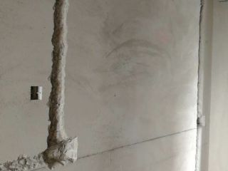 水、电管开槽施作