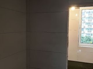 厨房、卫生间墙砖施作