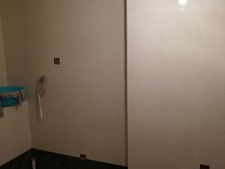厨房、卫生间墙砖施作