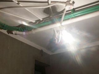 强、弱电布管，穿线施作