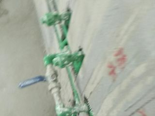 水、电管开槽施工