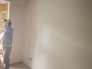 墙、顶面腻子批嵌