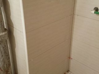 厨房、卫生间墙砖施作