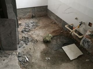 地砖铺贴及地面找平施作