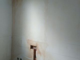 水、电管开槽施工