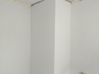 墙、顶面腻子批嵌