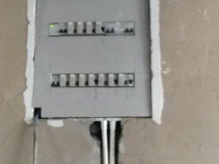 水、电管开槽施作