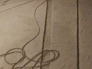 水、电管开槽施作