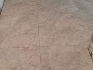 厨房、卫生间墙砖施作