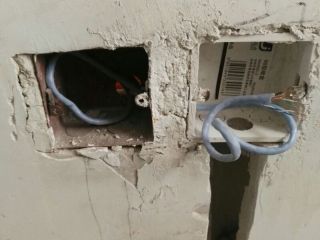 水、电管开槽施工