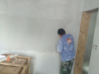 墙、顶面腻子批嵌
